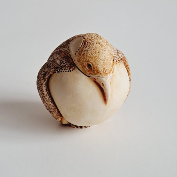 Harmony Kingdom Pavarotti Penguin Roly Poly Figurine Trinket Box